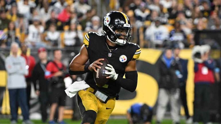 images_ImagnImages_mmsport_all_steelers_01jft1d3jh38hjapcdqg