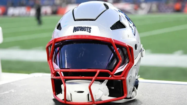 NFL-Los-Angeles-Rams-at-New-England-Patriots-24818938